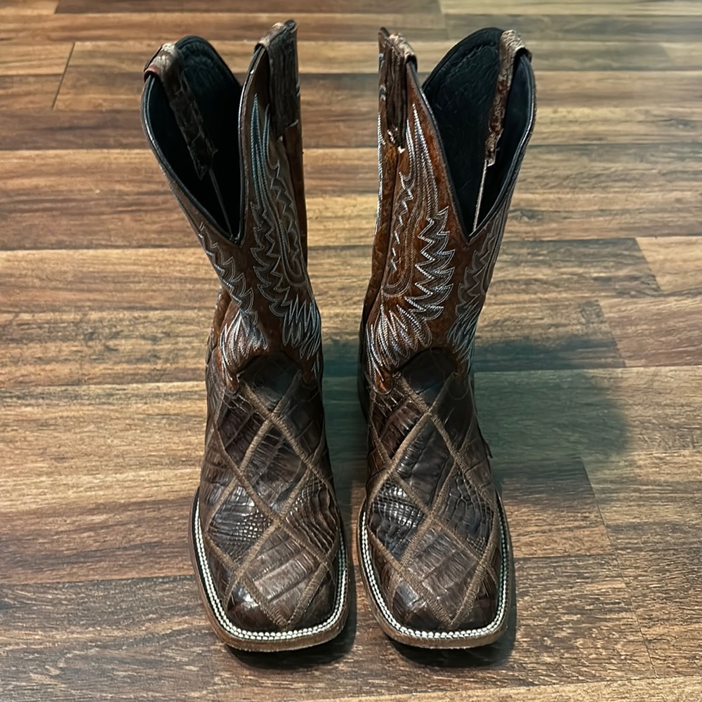 Cavenders patch work caiman boots